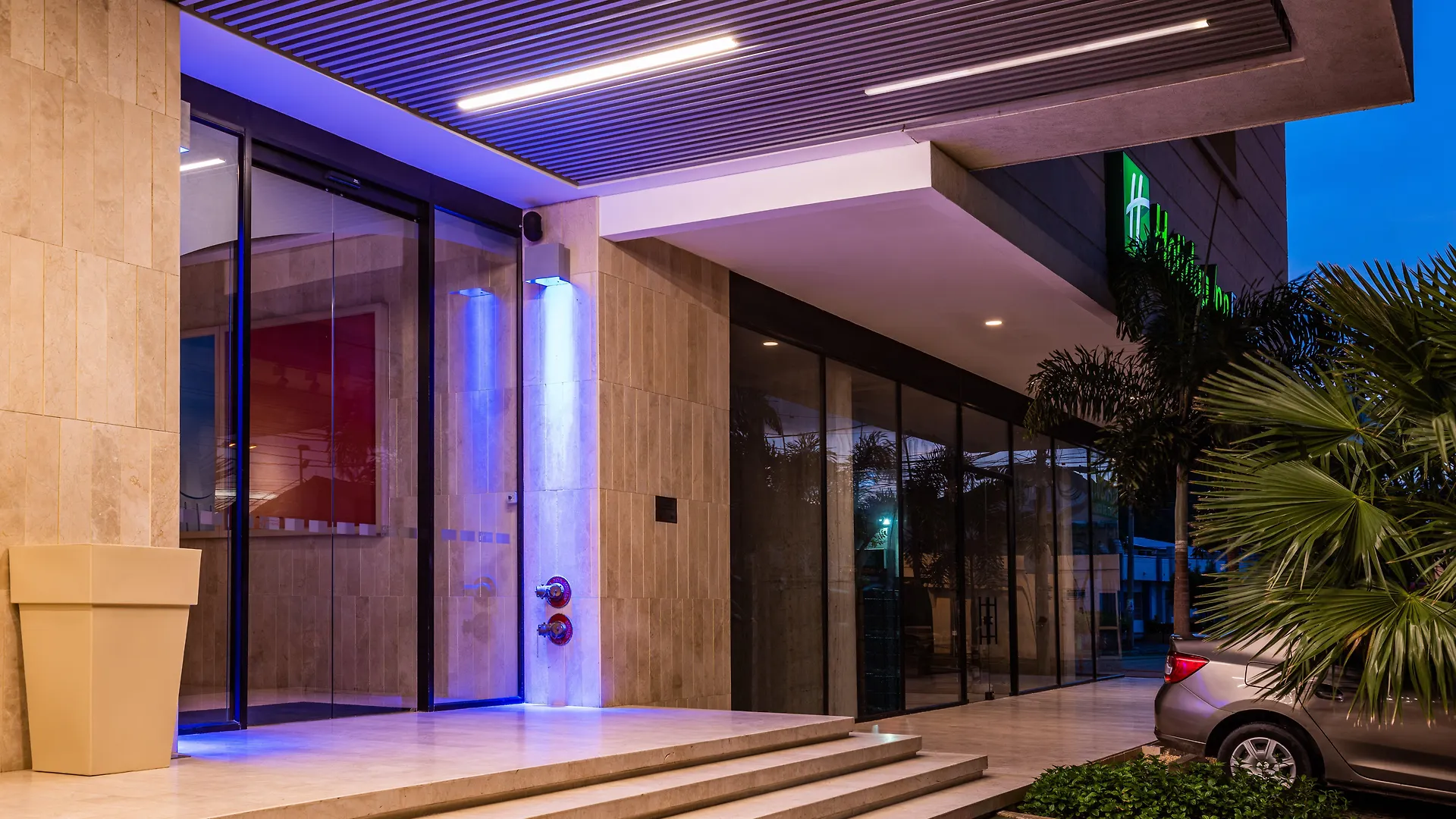 Hotel Holiday Inn Express Cartagena Manga By Ihg