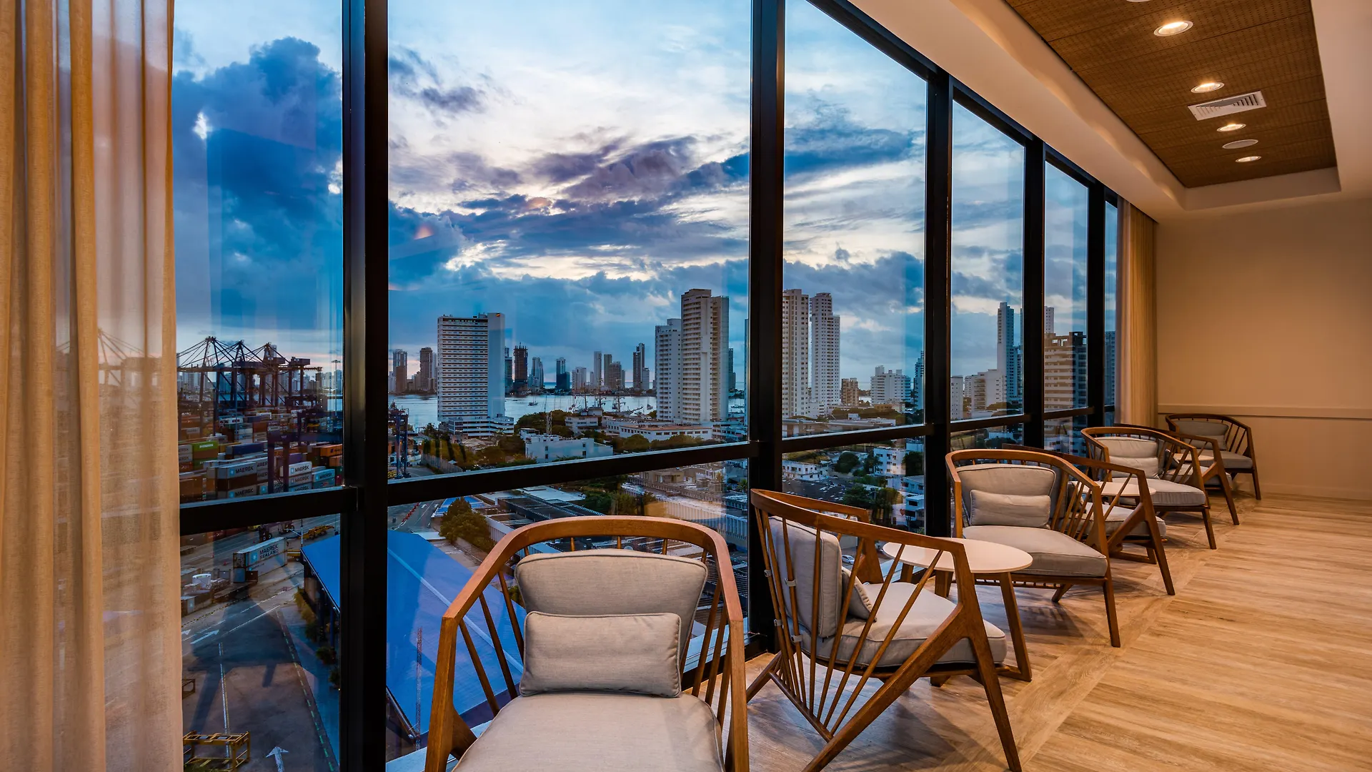 Holiday Inn Express Cartagena Manga By Ihg