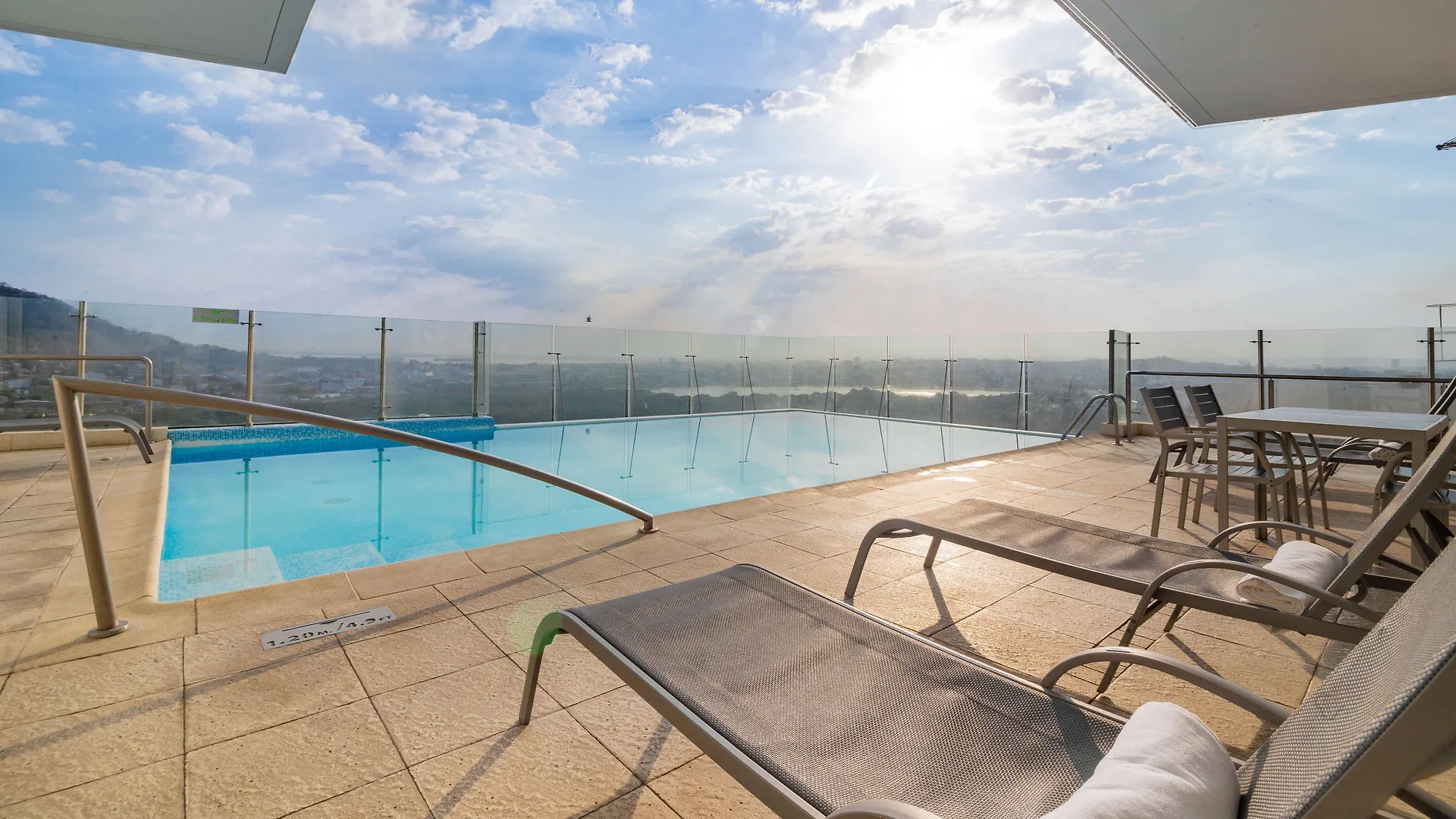 Holiday Inn Express Cartagena Manga By Ihg Hotel
