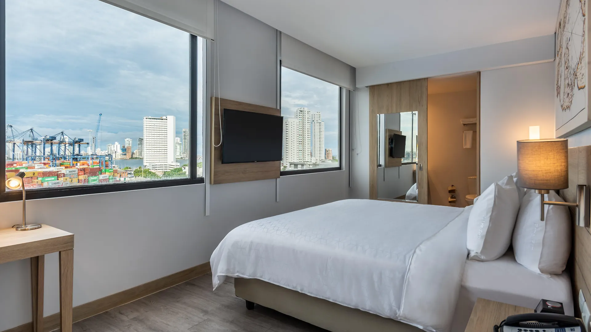 Holiday Inn Express Cartagena Manga By Ihg 4*,  Colombia