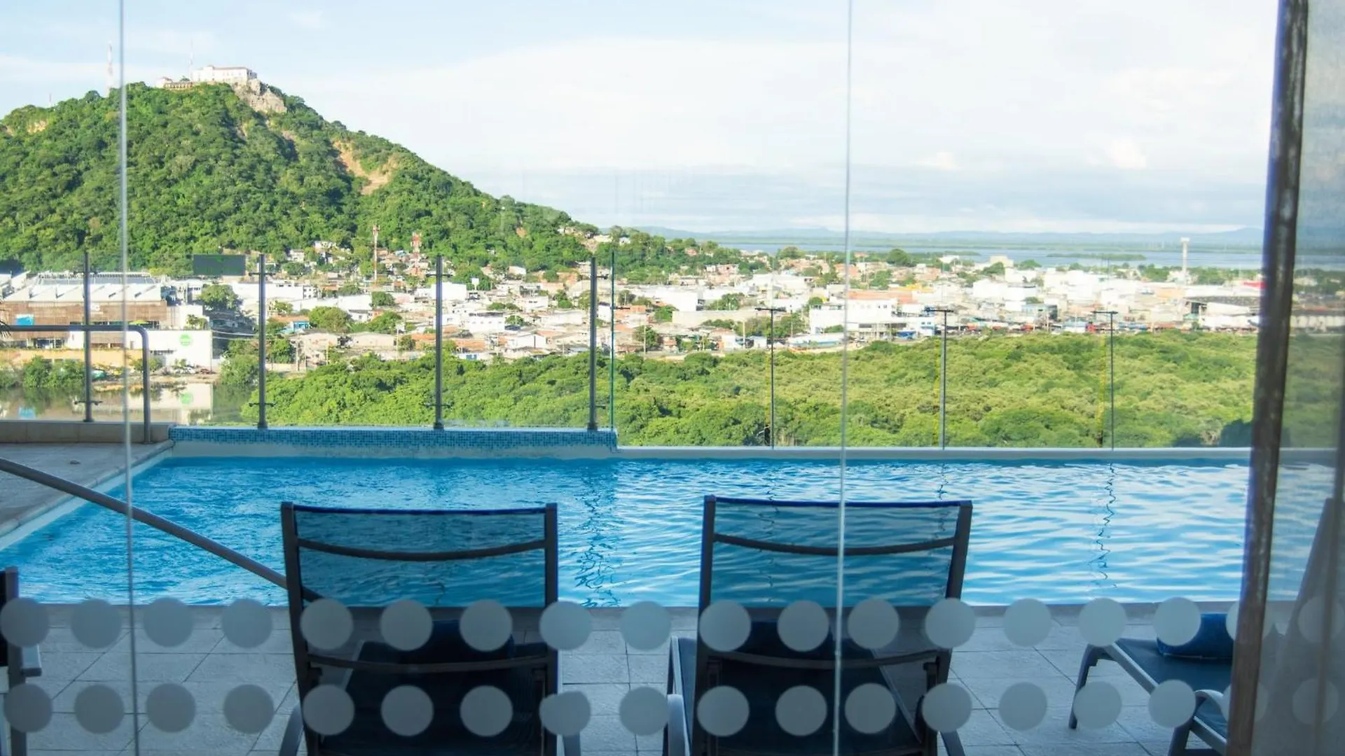 Holiday Inn Express Cartagena Manga By Ihg
