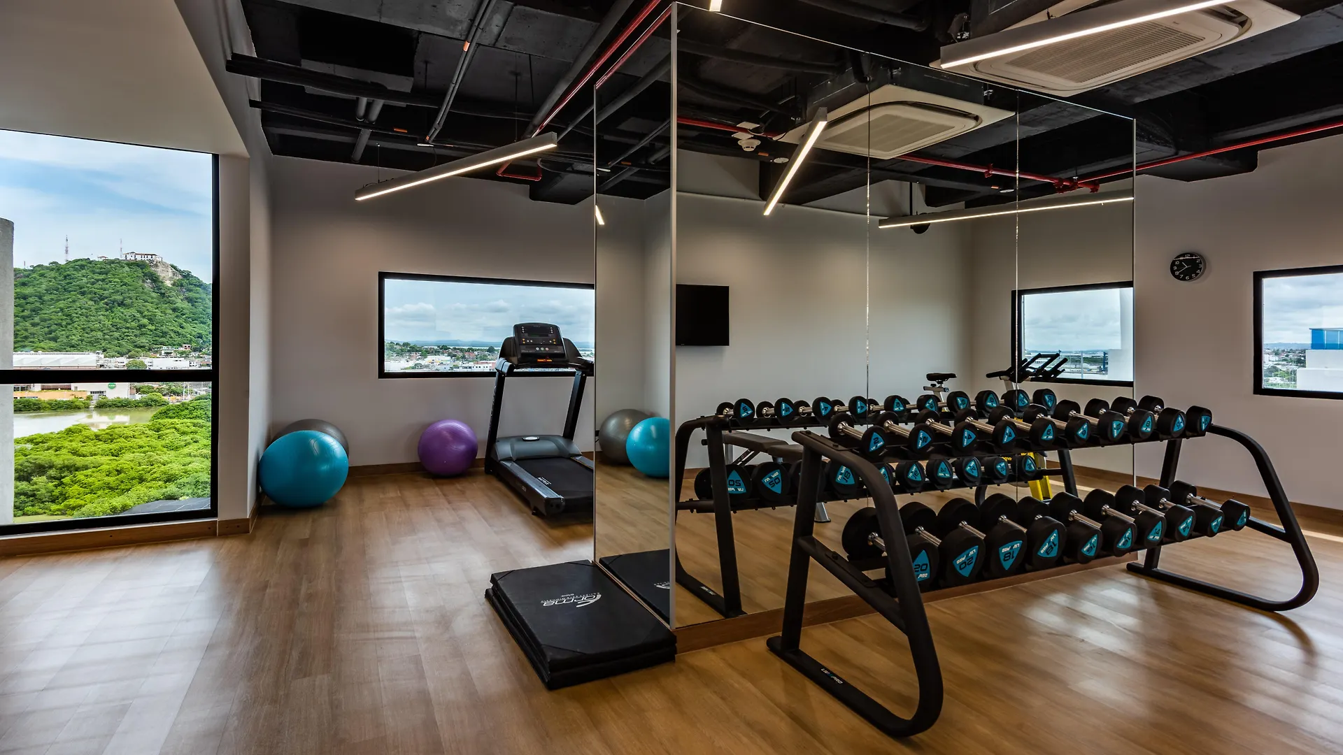 Holiday Inn Express Cartagena Manga By Ihg Hotel